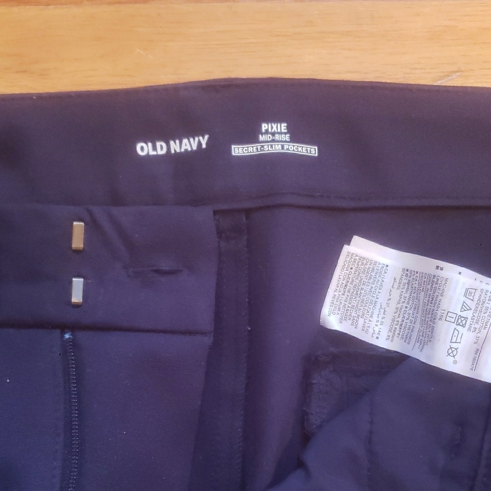 Old Navy Women's Dark Blue Pixie Trousers 16